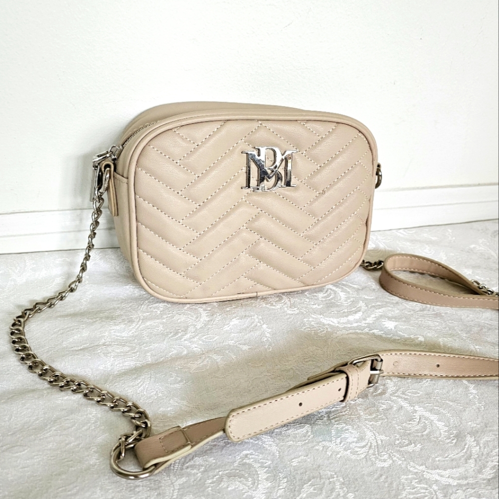 Badgley Mischka Cream Quilted Crossbody Bag- EUC!
